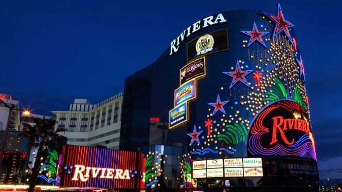 У Лас-Вегасі підірвали легендарний готель-казино Riviera, - ВІДЕО