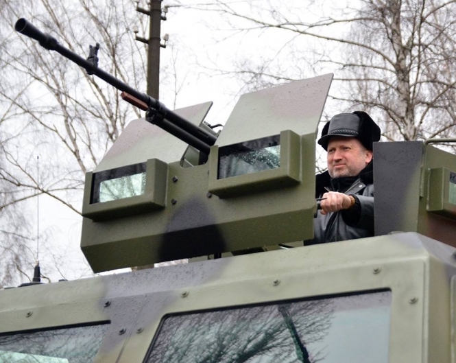 Путін готує нову масштабну військову операцію, - Турчинов