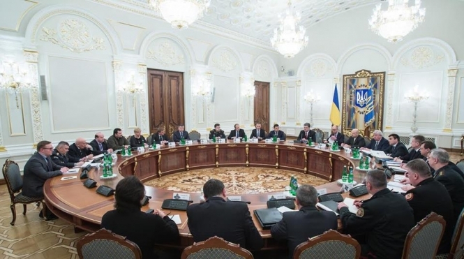 Порошенко погодив утворення Воєнного кабінету РНБО