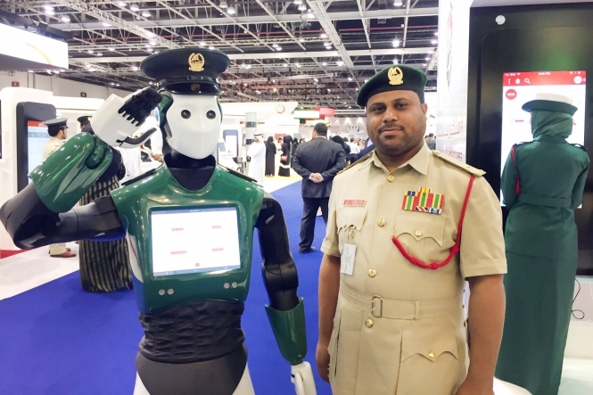 В Дубаи на службу выйдет первый робот-полицейский