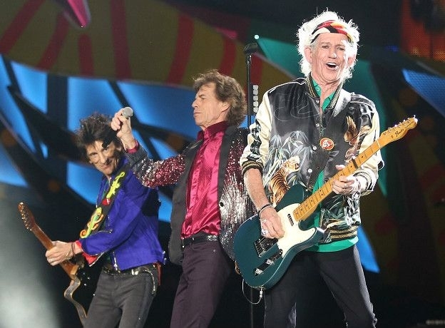 Сотни тысяч кубинцев посетили исторический концерт Rolling Stones - ВИДЕО