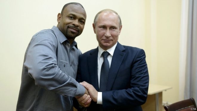 Американский боксер Рой Джонс подал заявление на российское гражданство
