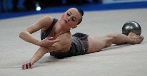 На домашньому чемпіонаті з гімнастики українську чемпіонку 