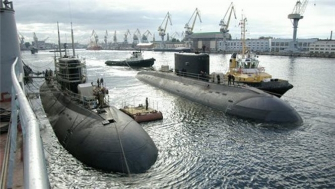 Франція відмовилася спільно з Росією будувати підводний човен