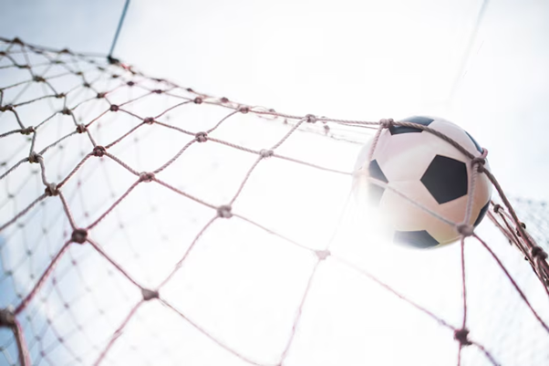 Казахстанские игроки за границей: кто из легионеров делает имя в Европе?