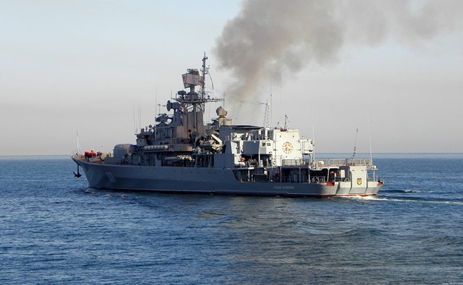 ВМС України відновлює боєготовність кораблів, які провернули з Криму