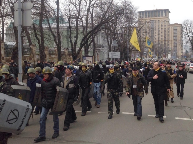Киевский гарнизон внутренних войск перешел под командование Майдана, - Парубий