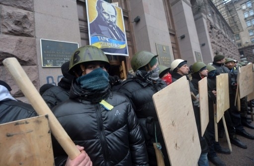 Аваков про зброю у загонів самооборони Майдану: це все правда
