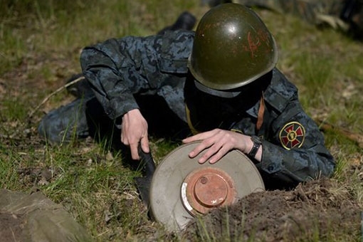 Двое бойцов батальона ОУН подорвались на мине