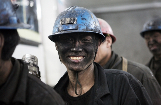 Україна за допомогою Китаю переходить з газу на вугілля