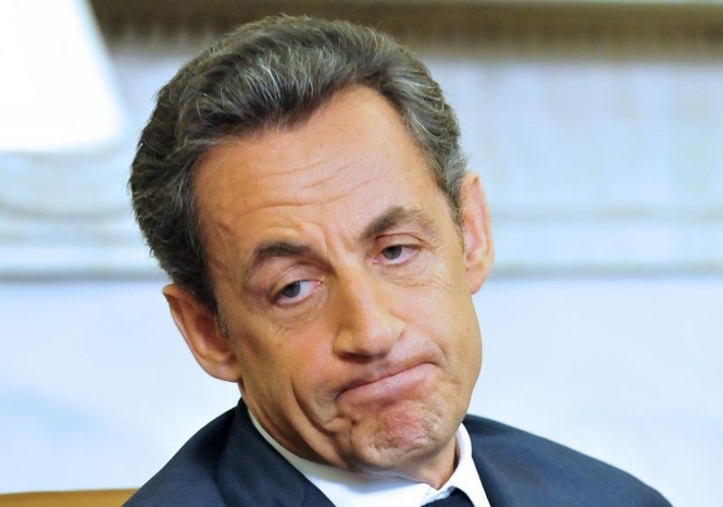 Французька поліція затримала Саркозі для допиту