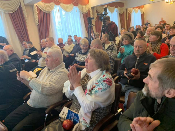 Депутата Савченко выдвинули в президенты