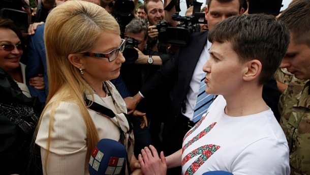 Савченко обіцяє не виходити з фракції 