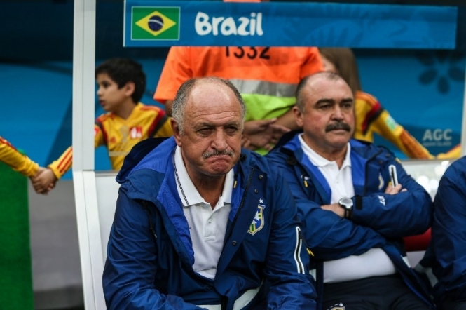 Бразилия отправила в отставку тренера сборной по футболу 