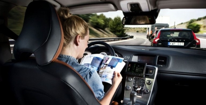 Volvo начала испытания беспилотных автомобилей в Швеции