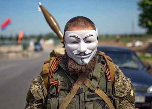 В Горловку, Донецк и Дебальцево террористы перебрасывают военную технику и живую силу, - Тымчук