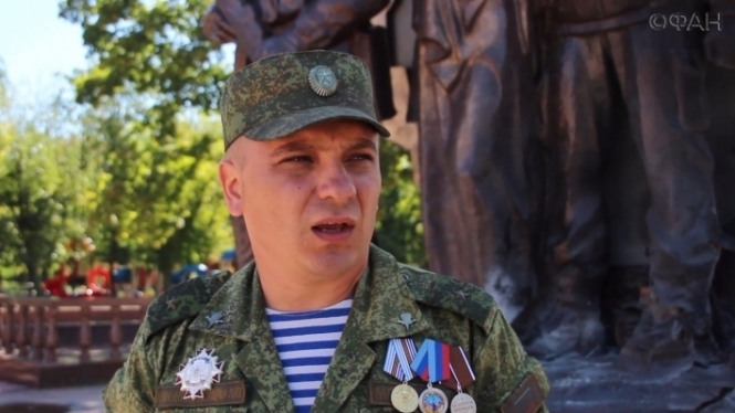 На Донбассе боевики рассказывают школьникам, что вооружались в краеведческом музее