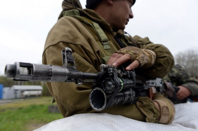 На Донеччині терористи викрали вогнепальну зброю з райвідділу міліції на станції Микитівка