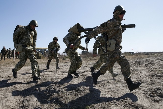 В Новоазовском районе боевики убили трех гражданских