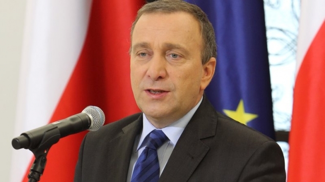 Сикорского на посту министра иностранных дел Польши заменил 