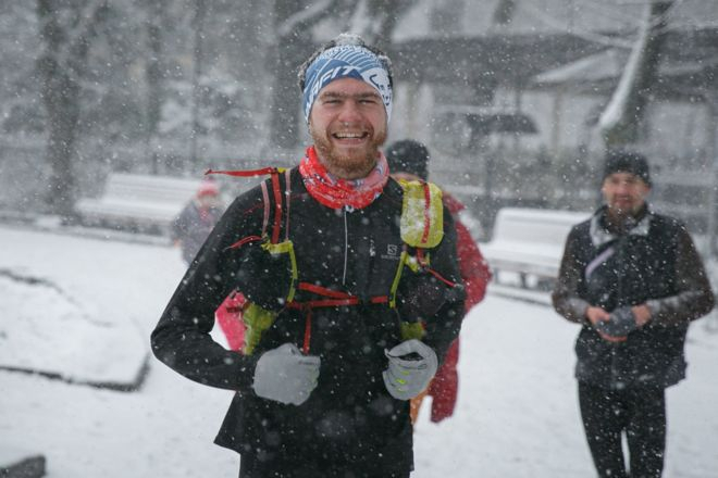 Украинец пробежал 180 км за сутки, чтобы попасть в арктическую экспедицию, - ФОТО