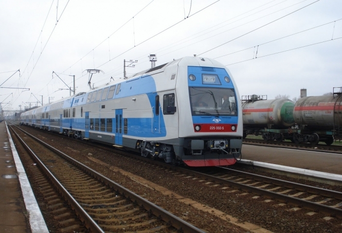 Потяг Skoda з Харкова до Дніпропетровська їздитиме по-новому