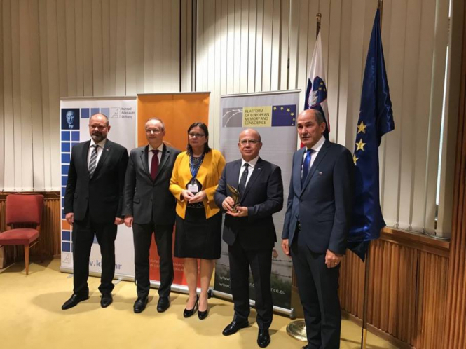 Политзаключенному Сенцову присудили награду Платформы европейской памяти и совести