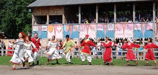 Древний Киев зовет на славянские игрища
