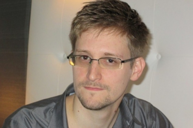 Сноуден заявил, что хочет вернуться в США и готов сесть в тюрьму