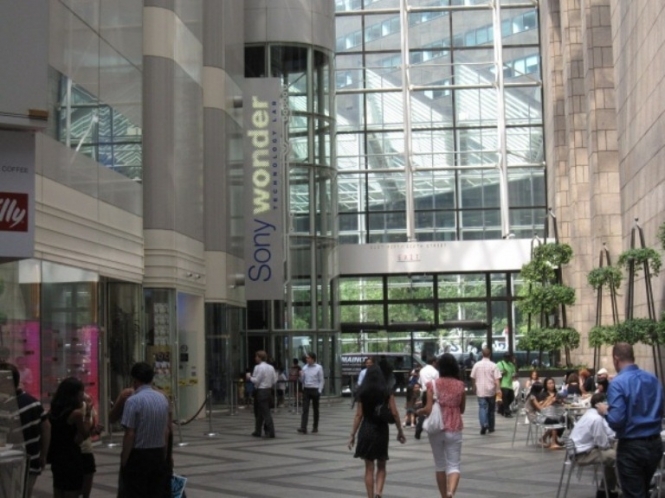 Sony продасть свою штаб-квартиру у Нью-Йорку 