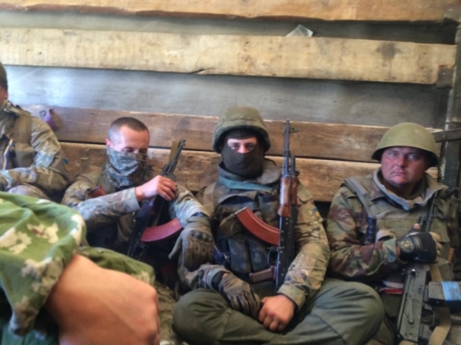 Из окружения под Иловайском вышло еще четверо бойцов, - советник Авакова 