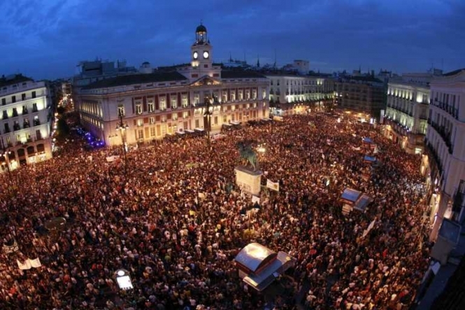 Іспанці протестують проти політики економії (фото)