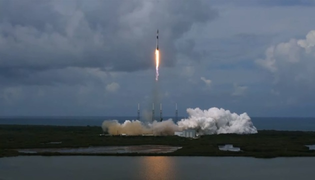 SpaceX вивела на орбіту ще півсотні інтернет-супутників Starlink