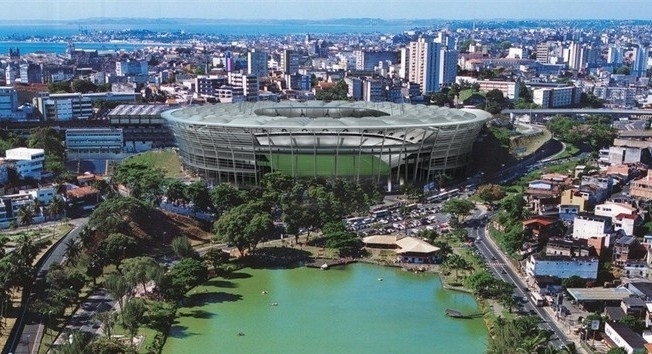 В Бразилії на стадіоні до ЧС-2014 обвалилась частина даху