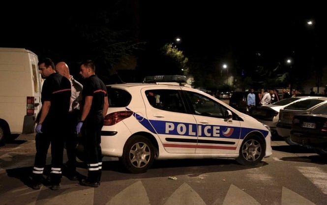 Во Франции по подозрению в подготовке атак на мусульман задержали 10 человек