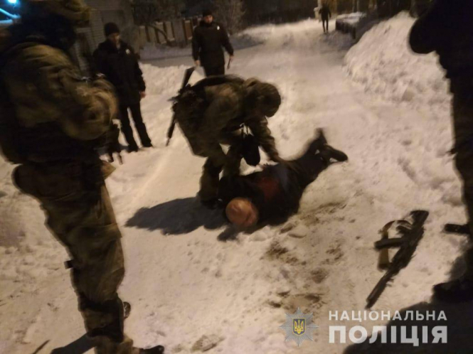 В Харькове милиция задержала мужчину, который устроил стрельбу из автомата