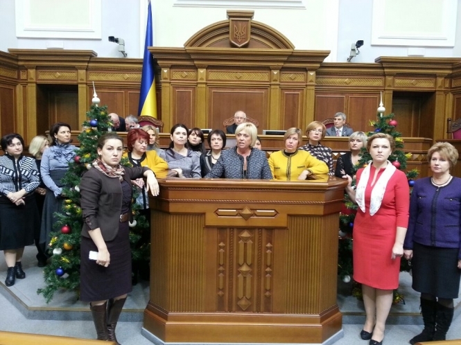 Жінкам-опозиціонеркам дозволили піти в гості до Тимошенко