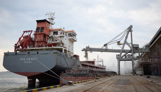 В портах Одещини ще 16 суден зі збіжжям готові до відправки - офіс Зеленського