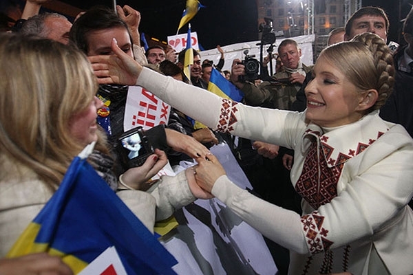 Електорат ПР і КПУ не вірить в те, що Тимошенко замовила Щербаня