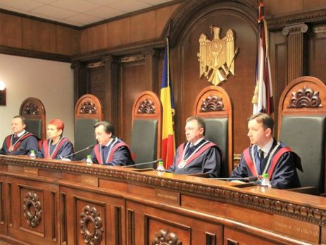 Конституційний суд Молдови пішов у відставку у повному складі