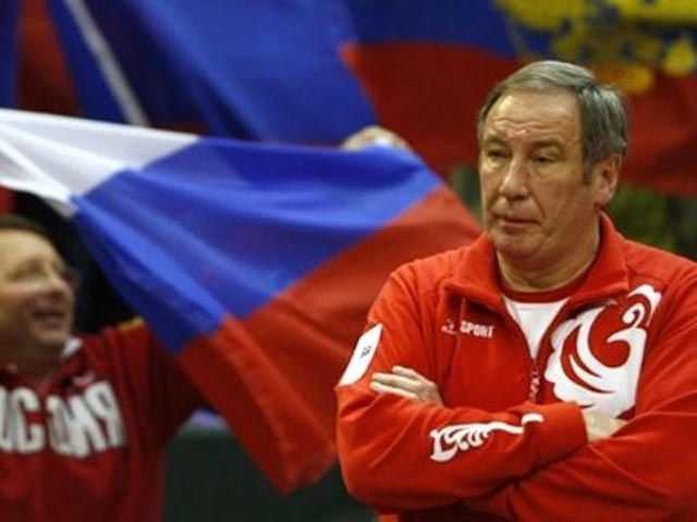 За невдалий жарт про американських спортсменок президента федерації тенісу Росії відсторонили від роботи