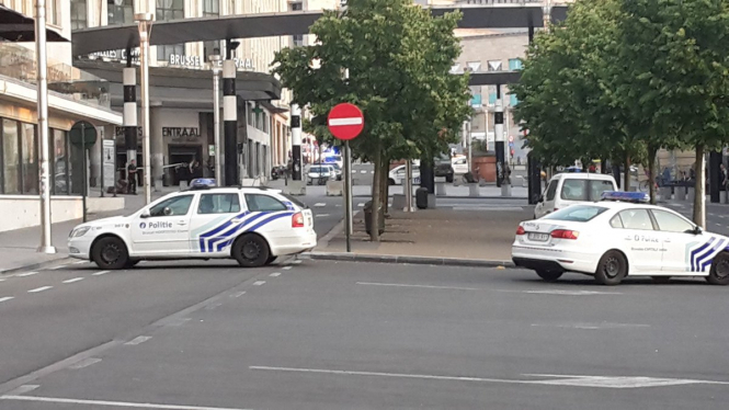 На вокзалі Брюсселя поліція нейтралізувала смертника, рух поїздів припинено