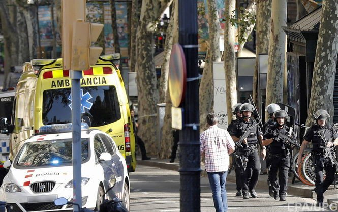 Теракт в Барселоне: число пострадавших превысило 100 человек