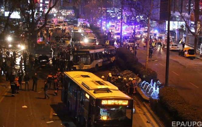 Власти Турции заблокировали Facebook и Twitter из-за теракта