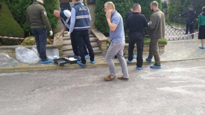 Ректору Тернопольского университета подбросили во двор бомбу, он с женой серьезно ранены