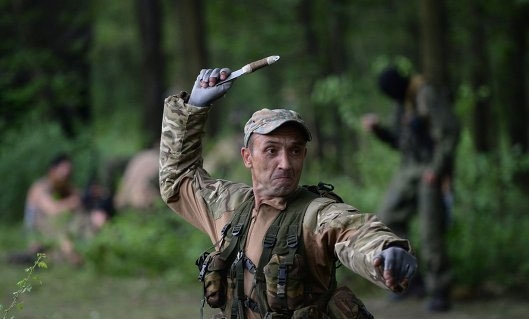Росія облаштовує тренувальні табори на Донбасі, - Наливайченко