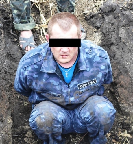 Украинские военные поймали корректировщика артиллерии террористов, - фото 