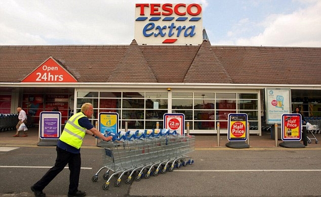 За то, что Кэмерон обидел поляков, они будут бойкотировать сеть британских супермаркетов