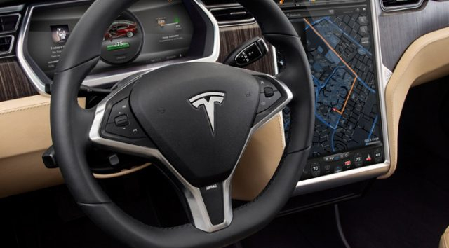 Tesla отзывает почти 300 тысяч автомобилей в Китае