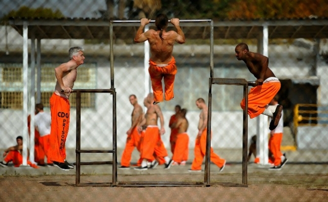 Чому в Америці так багато в'язнів?